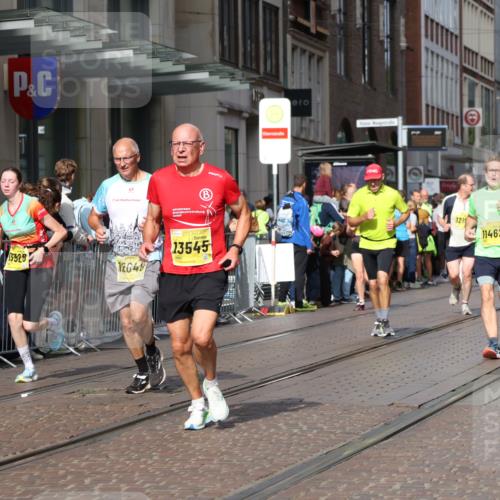 13.09.2026 - 21. swb-Marathon Bremen Strokosch-Dieckow http://msf.ph/oto/10299444 13.09.2026 10:47:11 Ziel 10189, 10210, 10223, 10270, 10310, 10319, 10594, 10807, 10860, 10873, 10898, 11130, 11187, 11269, 11462, 11469, 11646, 11809, 12048, 12077, 12195, 12296, 12298, 12318, 12547, 13521, 13528, 13545, 10289, 10445, 10504, 10744, 11060, 11199, 11212, 11344, 11608, 11650, 11651, 11661, 11783, 11814, 12298, 12364, 12375, 12415, 12470, 13589, 13613 meine-sportfotos.de