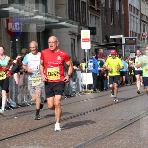13.09.2026 - 21. swb-Marathon Bremen Strokosch-Dieckow http://msf.ph/oto/10299456 13.09.2026 10:47:12 Ziel 10189, 10210, 10223, 10270, 10310, 10319, 10594, 10807, 10860, 10873, 10898, 11130, 11187, 11269, 11462, 11469, 11646, 11809, 12048, 12077, 12195, 12296, 12318, 12547, 13521, 13528, 13545, 10289, 10445, 10504, 10744, 11060, 11199, 11212, 11344, 11462, 11608, 11650, 11651, 11661, 11783, 11814, 12298, 12364, 12415, 12470, 13589, 13613 meine-sportfotos.de