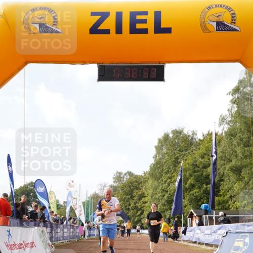 13.09.2026 - Airport Race Dennis Weichert http://msf.ph/oto/10299614 13.09.2026 10:37:07 Ziel 4127, 5227, 5228, 5244, 5276, 5445 meine-sportfotos.de