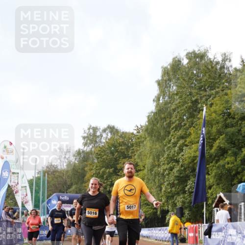 13.09.2026 - Airport Race Dennis Weichert http://msf.ph/oto/10299671 13.09.2026 10:37:16 Ziel 5016, 5017, 5105, 5107, 5255, 5258, 5276, 5363 meine-sportfotos.de