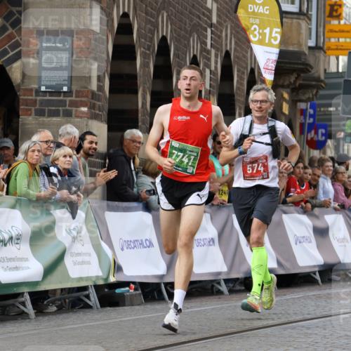13.09.2026 - 21. swb-Marathon Bremen Strokosch-Dieckow http://msf.ph/oto/10299712 13.09.2026 12:47:07 Ziel 238, 574, 841, 1391, 7741 meine-sportfotos.de