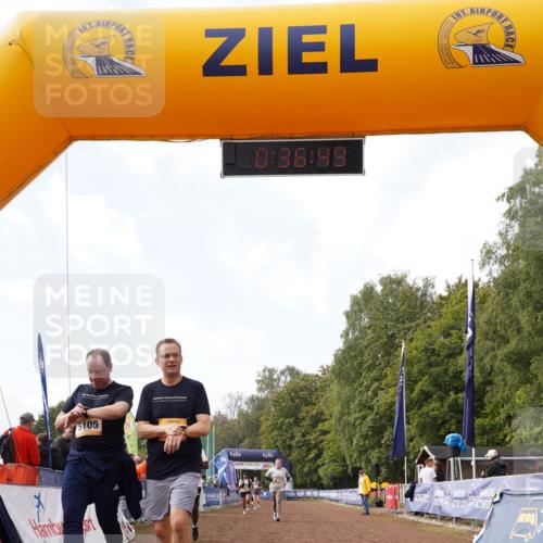 13.09.2026 - Airport Race Dennis Weichert http://msf.ph/oto/10299745 13.09.2026 10:37:23 Ziel 5016, 5017, 5105, 5107, 5255, 5258, 5363, 5407, 5461, 5462 meine-sportfotos.de