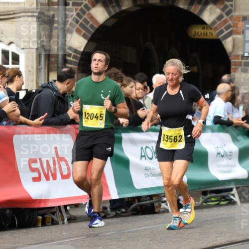 13.09.2026 - 21. swb-Marathon Bremen Strokosch-Dieckow http://msf.ph/oto/10299764 13.09.2026 10:50:32 Ziel 10170, 10876, 11111, 11128, 11178, 11415, 11497, 11499, 12240, 12269, 12510, 10267, 10764, 11220, 11664, 11753, 11774, 11961, 12052, 12070, 12309, 12488, 13544 meine-sportfotos.de