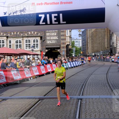 13.09.2026 - 21. swb-Marathon Bremen Tim E. http://msf.ph/oto/10299770 13.09.2026 10:39:37 Ziel 11227, 11454, 13556, 13641 meine-sportfotos.de