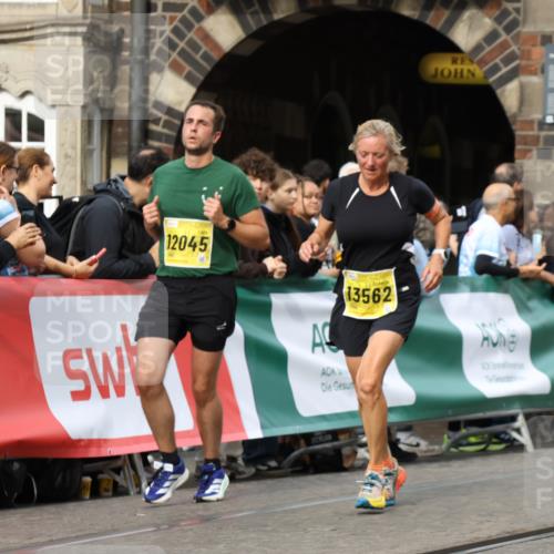 13.09.2026 - 21. swb-Marathon Bremen Strokosch-Dieckow http://msf.ph/oto/10299789 13.09.2026 10:50:32 Ziel 10170, 10876, 11111, 11128, 11178, 11415, 11497, 11499, 12240, 12269, 12510, 10267, 10764, 11220, 11664, 11753, 11774, 11961, 12052, 12070, 12309, 12488, 13544 meine-sportfotos.de