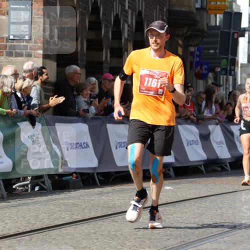 13.09.2026 - 21. swb-Marathon Bremen Strokosch-Dieckow http://msf.ph/oto/10299821 13.09.2026 12:48:05 Ziel 875, 991, 1161, 1783 meine-sportfotos.de