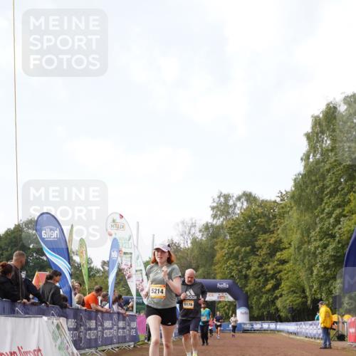 13.09.2026 - Airport Race Dennis Weichert http://msf.ph/oto/10299829 13.09.2026 10:37:42 Ziel 5176, 5214, 5303, 5397, 5405 meine-sportfotos.de