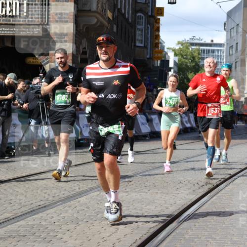 13.09.2026 - 21. swb-Marathon Bremen Strokosch-Dieckow http://msf.ph/oto/10299950 13.09.2026 13:20:34 Ziel 205, 232, 655, 1058, 1390, 1537, 1750, 1931, 2122, 2343, 2577, 2807, 2885, 2903, 3685, 3690, 4287, 4351, 5137, 5340, 5389, 5450, 5583, 6663, 6901, 7018, 7341, 7531, 7664, 8178, 9047, 9518, 9756, 13222, 541, 769, 876, 3866, 4174, 4482, 5213, 5855, 5954, 6177, 7411, 7517, 8005, 8141, 8804, 9162, 9691, 13126 meine-sportfotos.de