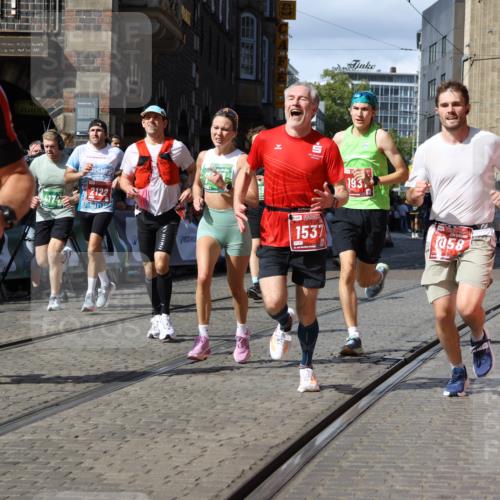 13.09.2026 - 21. swb-Marathon Bremen Strokosch-Dieckow http://msf.ph/oto/10299962 13.09.2026 13:20:34 Ziel 205, 232, 655, 1058, 1390, 1537, 1750, 1931, 2122, 2343, 2577, 2807, 2885, 2903, 3685, 3690, 4287, 4351, 5137, 5340, 5389, 5450, 5583, 6663, 6901, 7018, 7341, 7531, 7664, 8178, 9047, 9518, 9756, 13222, 541, 769, 876, 3866, 4174, 4482, 5213, 5855, 5954, 6177, 7411, 7517, 8005, 8141, 8804, 9162, 9691, 13126 meine-sportfotos.de