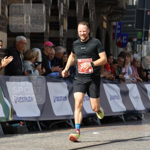 13.09.2026 - 21. swb-Marathon Bremen Strokosch-Dieckow http://msf.ph/oto/10300068 13.09.2026 12:48:30 Ziel 358, 447, 314 meine-sportfotos.de