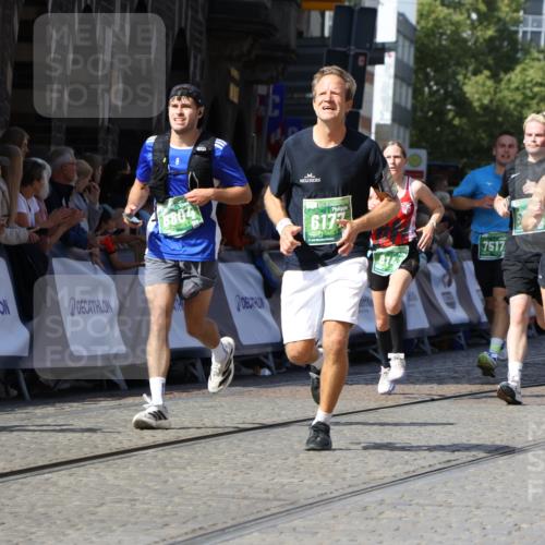 13.09.2026 - 21. swb-Marathon Bremen Strokosch-Dieckow http://msf.ph/oto/10300081 13.09.2026 13:20:40 Ziel 201, 232, 334, 655, 1197, 1646, 1750, 2122, 2493, 2577, 2885, 2953, 3685, 4351, 4358, 5137, 5450, 5583, 6901, 7018, 7664, 8178, 9047, 9518, 9756, 13222, 541, 769, 1056, 1881, 2425, 2640, 3356, 3866, 4316, 4482, 4612, 5161, 5213, 5954, 6177, 6401, 6680, 7517, 8005, 8141, 8804, 9691, 13126 meine-sportfotos.de