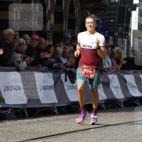 13.09.2026 - 21. swb-Marathon Bremen Strokosch-Dieckow http://msf.ph/oto/10300234 13.09.2026 12:49:20 Ziel 934, 1428, 1917, 1483 meine-sportfotos.de