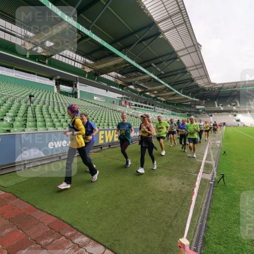13.09.2026 - 21. swb-Marathon Bremen Michael Burmester http://msf.ph/oto/10300258 13.09.2026 10:39:25 Laufen im Stadion 10135, 10138, 10139, 10156, 10168, 10169, 10188, 10190, 10204, 10205, 10217, 10229, 10234, 10238, 10259, 10260, 10279, 10280, 10305, 10314, 10360, 10363, 10364, 10378, 10386, 10404, 10457, 10465, 10469, 10484, 10493, 10501, 10505, 10510, 10511, 10526, 10556, 10570, 10576, 10580, 10595, 10599, 10609, 10616, 10619, 10630, 10645, 10653, 10660, 10661, 10662, 10664, 10681, 10682, 10686, 10695, 10696, 10697, 10712, 10737, 10743, 10751, 10802, 10823 meine-sportfotos.de