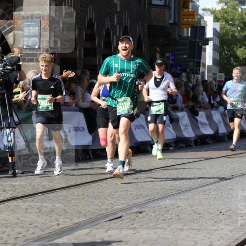 13.09.2026 - 21. swb-Marathon Bremen Strokosch-Dieckow http://msf.ph/oto/10300308 13.09.2026 13:20:54 Ziel 201, 334, 541, 876, 1197, 1528, 1646, 2493, 2953, 3813, 4174, 4357, 4358, 5137, 5493, 5855, 6495, 6496, 7411, 9162, 9721, 9949, 13222, 854, 1191, 3450, 3933, 4126, 4362, 4465, 4734, 6357, 6970, 7902, 8237, 8622, 8971, 9267, 9268, 13120 meine-sportfotos.de