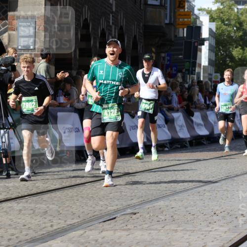 13.09.2026 - 21. swb-Marathon Bremen Strokosch-Dieckow http://msf.ph/oto/10300333 13.09.2026 13:20:54 Ziel 201, 334, 541, 876, 1197, 1528, 1646, 2493, 2953, 3813, 4174, 4357, 4358, 5137, 5493, 5855, 6495, 6496, 7411, 9162, 9721, 9949, 13222, 854, 1191, 3450, 3933, 4126, 4362, 4465, 4734, 6357, 6970, 7902, 8237, 8622, 8971, 9267, 9268, 13120 meine-sportfotos.de