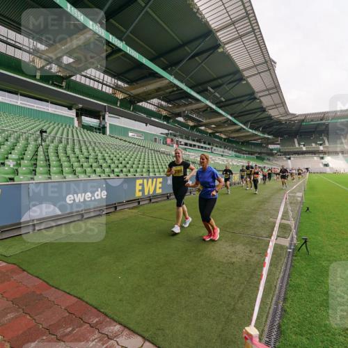 13.09.2026 - 21. swb-Marathon Bremen Michael Burmester http://msf.ph/oto/10300355 13.09.2026 10:39:51 Laufen im Stadion 10135, 10138, 10139, 10156, 10168, 10169, 10188, 10204, 10213, 10217, 10229, 10234, 10238, 10259, 10260, 10279, 10280, 10299, 10314, 10321, 10360, 10363, 10364, 10378, 10386, 10404, 10406, 10417, 10424, 10435, 10455, 10457, 10469, 10484, 10493, 10501, 10505, 10510, 10511, 10526, 10556, 10570, 10576, 10580, 10582, 10595, 10599, 10609, 10616, 10619, 10630, 10653, 10660, 10661, 10662, 10664, 10686, 10696, 10712, 10737, 10743, 10751 meine-sportfotos.de