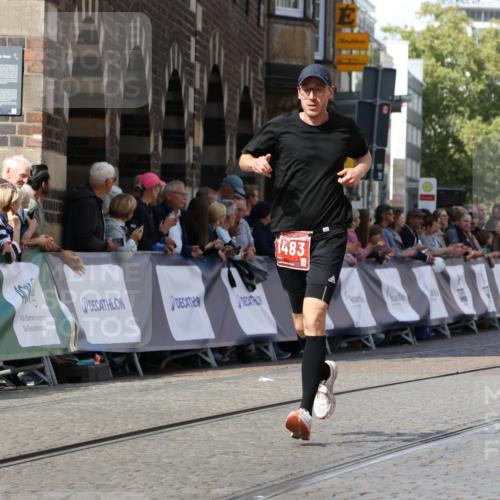 13.09.2026 - 21. swb-Marathon Bremen Strokosch-Dieckow http://msf.ph/oto/10300361 13.09.2026 12:49:52 Ziel 968, 1483, 547 meine-sportfotos.de