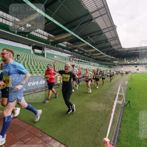 13.09.2026 - 21. swb-Marathon Bremen Michael Burmester http://msf.ph/oto/10300598 13.09.2026 10:41:00 Laufen im Stadion 10155, 10156, 10163, 10169, 10213, 10234, 10247, 10299, 10313, 10321, 10354, 10386, 10399, 10406, 10414, 10417, 10419, 10422, 10424, 10435, 10455, 10461, 10462, 10483, 10484, 10527, 10545, 10547, 10556, 10570, 10580, 10582, 10586, 10599, 10611, 10616, 10644, 10653, 10660, 10694, 10696, 10705, 10706, 10712, 10719, 10722, 10737, 10743, 10751, 10766, 10768, 10776, 10804, 10859, 10889, 11043, 11048, 11239 meine-sportfotos.de