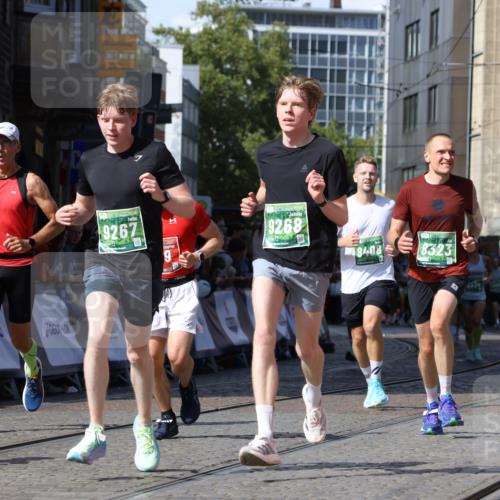 13.09.2026 - 21. swb-Marathon Bremen Strokosch-Dieckow http://msf.ph/oto/10300675 13.09.2026 13:21:08 Ziel 541, 769, 876, 1056, 1881, 2425, 2640, 3356, 3866, 4126, 4174, 4316, 4465, 4482, 4612, 5161, 5213, 5855, 5954, 6177, 6401, 6680, 7517, 7902, 8005, 8141, 8804, 9691, 13126, 226, 2979, 3534, 4234, 4445, 4484, 4519, 6357, 8323, 8408, 8791, 9267, 9268, 9514, 9900 meine-sportfotos.de