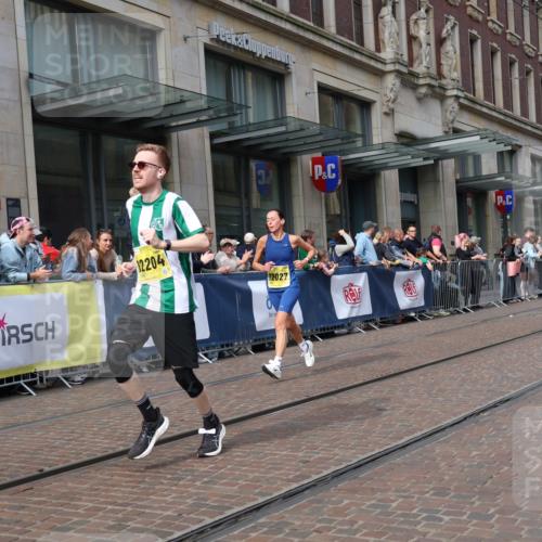 13.09.2026 - 21. swb-Marathon Bremen Strokosch-Dieckow http://msf.ph/oto/10300714 13.09.2026 10:48:54 Ziel 10253, 10293, 10294, 10392, 10514, 10566, 10655, 11316, 11567, 11621, 11891, 11896, 11984, 12027, 12132, 12149, 12350, 12376, 12450, 12529, 13577, 10538, 10815, 10917, 10993, 11196, 11372, 11611, 11885, 12027, 12204, 13512, 13555 meine-sportfotos.de