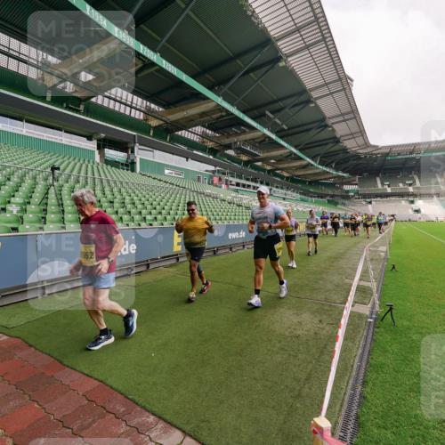 13.09.2026 - 21. swb-Marathon Bremen Michael Burmester http://msf.ph/oto/10300864 13.09.2026 10:42:02 Laufen im Stadion 10148, 10155, 10163, 10247, 10303, 10313, 10330, 10354, 10395, 10396, 10399, 10414, 10419, 10422, 10461, 10462, 10483, 10490, 10491, 10519, 10527, 10545, 10546, 10547, 10557, 10586, 10611, 10644, 10665, 10694, 10705, 10706, 10719, 10722, 10752, 10766, 10768, 10773, 10776, 10784, 10804, 10805, 10854, 10859, 10880, 10889, 10909, 10963, 10977, 11026, 11027, 11041, 11043, 11048, 11078, 11084, 11085, 11090, 11097, 11098, 11140, 11192, 11239 meine-sportfotos.de