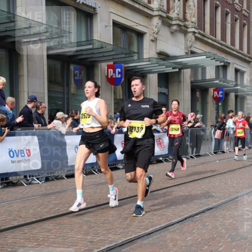 13.09.2026 - 21. swb-Marathon Bremen Strokosch-Dieckow http://msf.ph/oto/10300894 13.09.2026 10:49:05 Ziel 10294, 10514, 10655, 10739, 10835, 10846, 10910, 11092, 11191, 11316, 11567, 11621, 11635, 11896, 11984, 12149, 12376, 13577, 10253, 10293, 10392, 10566, 11316, 11885, 11891, 12027, 12132, 12149, 12204, 12350, 12450, 12529, 13512, 13555 meine-sportfotos.de
