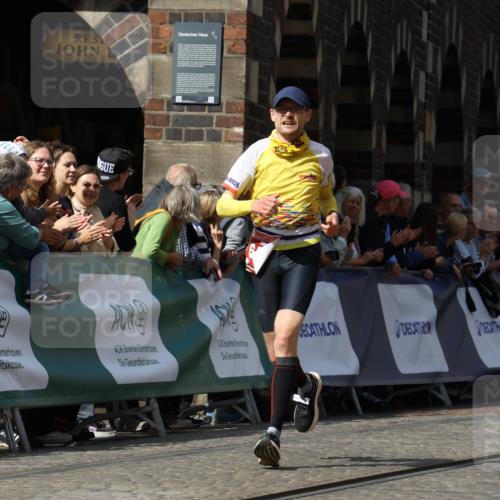 13.09.2026 - 21. swb-Marathon Bremen Strokosch-Dieckow http://msf.ph/oto/10301029 13.09.2026 12:51:08 Ziel 668, 1214, 858, 3617, 13033 meine-sportfotos.de