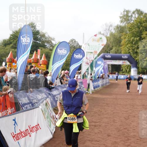 13.09.2026 - Airport Race Dennis Weichert http://msf.ph/oto/10301030 13.09.2026 10:39:34 Ziel 5385 meine-sportfotos.de