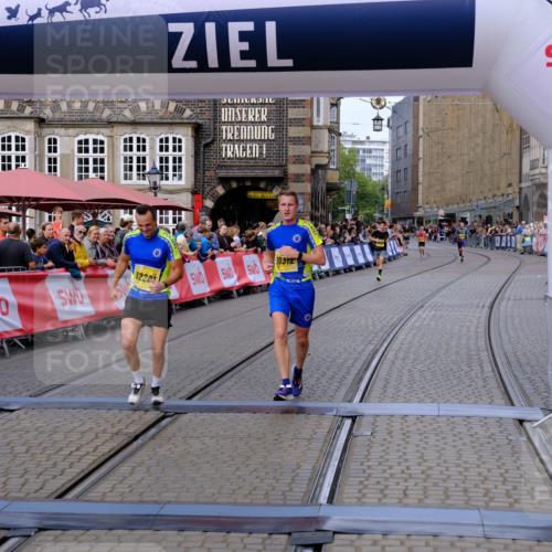 13.09.2026 - 21. swb-Marathon Bremen Tim E. http://msf.ph/oto/10301093 13.09.2026 10:42:55 Ziel 10312, 10358, 10632, 10775, 10816, 11375, 11779, 12281 meine-sportfotos.de