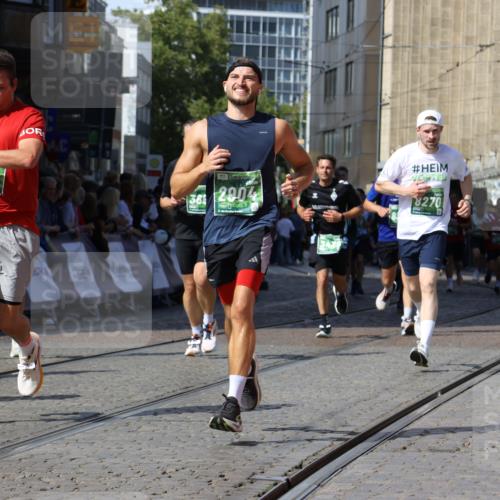 13.09.2026 - 21. swb-Marathon Bremen Strokosch-Dieckow http://msf.ph/oto/10301126 13.09.2026 13:21:28 Ziel 226, 854, 1191, 2979, 3450, 3933, 4362, 4465, 4734, 6357, 6970, 8237, 8323, 8408, 8622, 8791, 8971, 9267, 9268, 13120, 1130, 1254, 2088, 2397, 2570, 3290, 3435, 3655, 3695, 3930, 5542, 6865, 7176, 8184, 8270, 8384, 8730, 9048, 9059, 13145 meine-sportfotos.de
