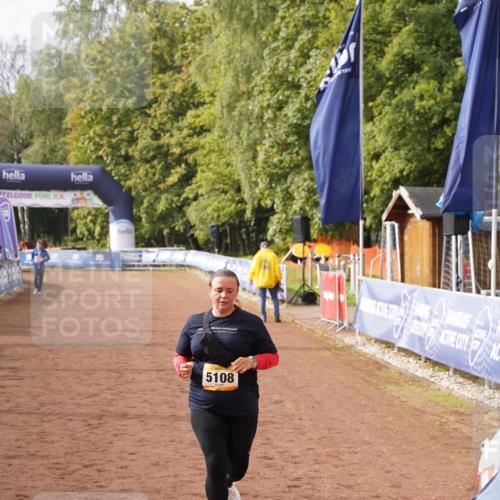 13.09.2026 - Airport Race Dennis Weichert http://msf.ph/oto/10301148 13.09.2026 10:39:44 Ziel 5104, 5108 meine-sportfotos.de