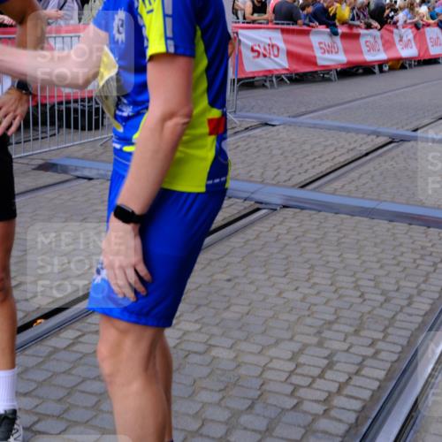 13.09.2026 - 21. swb-Marathon Bremen Tim E. http://msf.ph/oto/10301155 13.09.2026 10:43:02 Ziel 10235, 10312, 10816, 11779, 12281, 13580 meine-sportfotos.de