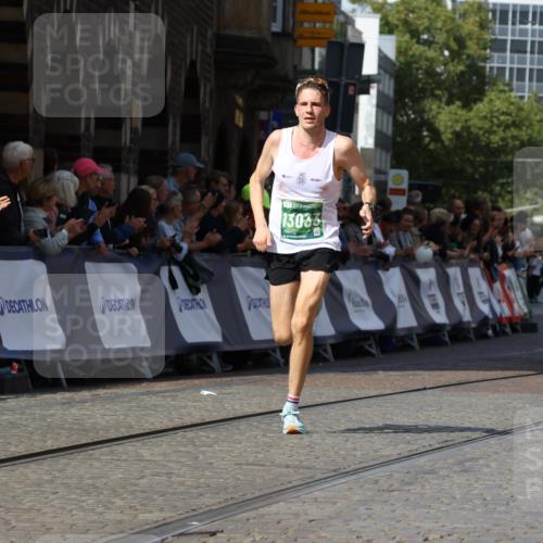 13.09.2026 - 21. swb-Marathon Bremen Strokosch-Dieckow http://msf.ph/oto/10301182 13.09.2026 12:51:19 Ziel 1214, 1453, 1639, 3617, 13033 meine-sportfotos.de