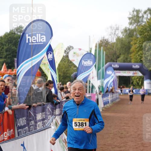 13.09.2026 - Airport Race Dennis Weichert http://msf.ph/oto/10301279 13.09.2026 10:40:08 Ziel 5123, 5124, 5381 meine-sportfotos.de