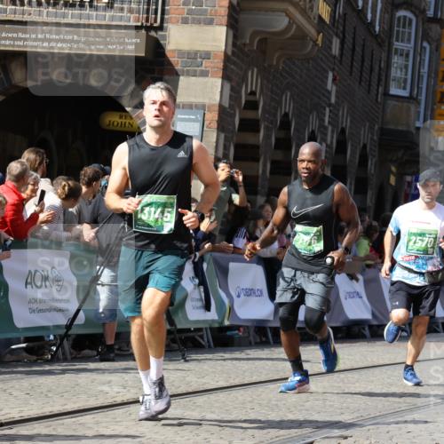 13.09.2026 - 21. swb-Marathon Bremen Strokosch-Dieckow http://msf.ph/oto/10301287 13.09.2026 13:21:35 Ziel 226, 2979, 3450, 3534, 4234, 4362, 4445, 4484, 4519, 4734, 6357, 8323, 8408, 8791, 9267, 9268, 9514, 9900, 572, 1254, 2088, 2397, 2570, 3290, 3695, 3930, 3934, 4735, 6865, 6976, 7176, 8947, 9059, 9421, 10120 meine-sportfotos.de