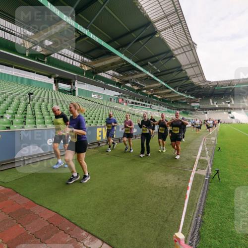 13.09.2026 - 21. swb-Marathon Bremen Michael Burmester http://msf.ph/oto/10301478 13.09.2026 10:45:44 Laufen im Stadion 10137, 10176, 10191, 10192, 10194, 10202, 10242, 10344, 10430, 10472, 10524, 10568, 10600, 10651, 10679, 10713, 10979, 11050, 11081, 11181, 11200, 11244, 11296, 11309, 11367, 11385, 11495, 11529, 11530, 11546, 11574, 11629, 11675, 11709, 11760, 11808, 11821, 11932, 11943, 12057, 12089, 12151, 12153, 12177, 12178, 12211, 12224, 12226, 12285, 12311, 12316, 12317, 12321, 12334, 12374, 12422, 12462, 12539, 10002, 10148, 10303, 10330, 10361, 10362 meine-sportfotos.de