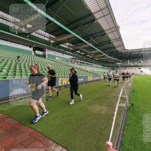 13.09.2026 - 21. swb-Marathon Bremen Michael Burmester http://msf.ph/oto/10301493 13.09.2026 10:45:47 Laufen im Stadion 10137, 10176, 10191, 10192, 10194, 10202, 10242, 10344, 10430, 10472, 10524, 10568, 10600, 10651, 10679, 10713, 10979, 11050, 11081, 11181, 11200, 11244, 11296, 11309, 11367, 11385, 11457, 11495, 11529, 11530, 11546, 11574, 11629, 11675, 11709, 11760, 11808, 11821, 11932, 11943, 12057, 12089, 12151, 12153, 12177, 12178, 12211, 12224, 12226, 12285, 12311, 12316, 12317, 12321, 12334, 12374, 12422, 12462, 12539, 10002, 10148, 10303, 10330, 10361, 10362 meine-sportfotos.de