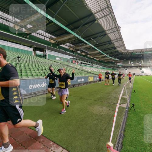 13.09.2026 - 21. swb-Marathon Bremen Michael Burmester http://msf.ph/oto/10301525 13.09.2026 10:45:56 Laufen im Stadion 10137, 10161, 10191, 10192, 10194, 10202, 10242, 10344, 10430, 10472, 10524, 10535, 10568, 10600, 10651, 10679, 10713, 10895, 10970, 10979, 11050, 11081, 11181, 11200, 11244, 11296, 11309, 11367, 11457, 11495, 11529, 11530, 11546, 11574, 11629, 11675, 11709, 11760, 11808, 11821, 11932, 12057, 12089, 12151, 12153, 12177, 12178, 12211, 12224, 12226, 12285, 12311, 12316, 12317, 12321, 12374, 12422, 12462, 12539, 10002, 10148, 10303, 10330, 10361, 10362 meine-sportfotos.de