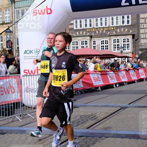 13.09.2026 - 21. swb-Marathon Bremen Tim E. http://msf.ph/oto/10301679 13.09.2026 10:43:46 Ziel 10328, 10346, 10456, 10618, 10742, 11468, 11607, 11826, 12406, 13509 meine-sportfotos.de
