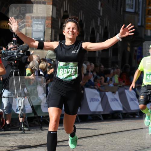 13.09.2026 - 21. swb-Marathon Bremen Strokosch-Dieckow http://msf.ph/oto/10301702 13.09.2026 13:21:50 Ziel 1130, 2088, 2570, 2904, 3120, 3202, 3435, 3655, 3930, 4165, 4234, 4445, 4484, 4519, 5542, 6862, 7176, 8184, 8270, 8384, 8730, 8923, 9048, 9514, 9722, 9900, 13145, 141, 148, 1209, 2051, 3338, 3652, 3774, 4581, 5193, 7098, 8438, 8452, 8924, 9599 meine-sportfotos.de