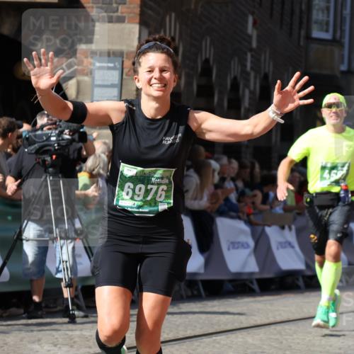 13.09.2026 - 21. swb-Marathon Bremen Strokosch-Dieckow http://msf.ph/oto/10301780 13.09.2026 13:21:50 Ziel 1130, 2088, 2570, 2904, 3120, 3202, 3435, 3655, 3930, 4165, 4234, 4445, 4484, 4519, 5542, 6862, 7176, 8184, 8270, 8384, 8730, 8923, 9048, 9514, 9722, 9900, 13145, 141, 148, 1209, 2051, 3338, 3652, 3774, 4581, 5193, 7098, 8438, 8452, 8924, 9599 meine-sportfotos.de