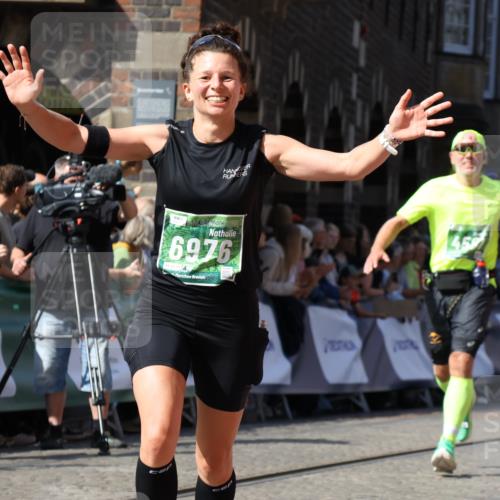 13.09.2026 - 21. swb-Marathon Bremen Strokosch-Dieckow http://msf.ph/oto/10301788 13.09.2026 13:21:50 Ziel 1130, 2088, 2570, 2904, 3120, 3202, 3435, 3655, 3930, 4165, 4234, 4445, 4484, 4519, 5542, 6862, 7176, 8184, 8270, 8384, 8730, 8923, 9048, 9514, 9722, 9900, 13145, 141, 148, 1209, 2051, 3338, 3652, 3774, 4581, 5193, 7098, 8438, 8452, 8924, 9599 meine-sportfotos.de