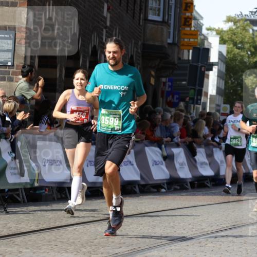 13.09.2026 - 21. swb-Marathon Bremen Strokosch-Dieckow http://msf.ph/oto/10301851 13.09.2026 13:21:57 Ziel 572, 1130, 1254, 2088, 2397, 2570, 2904, 3120, 3290, 3435, 3655, 3695, 3930, 4165, 5542, 6865, 7176, 8184, 8270, 8384, 8730, 8923, 9048, 9059, 9421, 9722, 13145, 148, 1601, 1645, 2051, 3021, 3652, 7625, 7917, 8452, 8924, 9599, 9839 meine-sportfotos.de