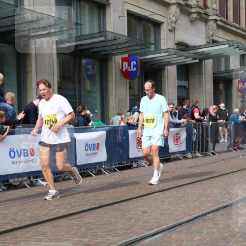 13.09.2026 - 21. swb-Marathon Bremen Strokosch-Dieckow http://msf.ph/oto/10301860 13.09.2026 10:50:02 Ziel 10170, 10233, 10525, 10840, 10923, 11111, 11128, 11178, 11497, 11499, 11622, 11680, 11742, 12045, 12078, 12240, 12269, 12447, 13562, 10452, 10508, 10593, 10709, 10876, 10966, 11005, 11007, 11035, 11183, 11415, 12380, 12510 meine-sportfotos.de