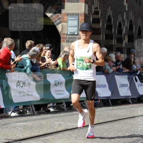 13.09.2026 - 21. swb-Marathon Bremen Strokosch-Dieckow http://msf.ph/oto/10301900 13.09.2026 12:52:47 Ziel 525, 959, 1507, 7768, 417, 2100, 8077, 9522 meine-sportfotos.de