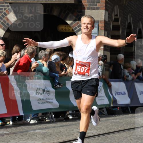 13.09.2026 - 21. swb-Marathon Bremen Strokosch-Dieckow http://msf.ph/oto/10301977 13.09.2026 12:52:48 Ziel 525, 959, 1507, 7768, 417, 2100, 8077, 9522 meine-sportfotos.de