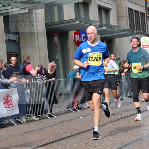 13.09.2026 - 21. swb-Marathon Bremen Strokosch-Dieckow http://msf.ph/oto/10301991 13.09.2026 10:50:12 Ziel 10170, 10233, 10525, 10840, 10923, 11178, 11220, 11276, 11497, 11499, 11622, 11664, 11680, 11742, 11774, 12045, 12052, 12078, 12269, 12309, 12447, 12488, 13544, 13562, 10452, 10508, 10593, 10876, 10966, 11005, 11035, 11111, 11128, 11178, 11415, 12240, 12269, 12380, 12510 meine-sportfotos.de