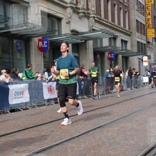13.09.2026 - 21. swb-Marathon Bremen Strokosch-Dieckow http://msf.ph/oto/10302041 13.09.2026 10:50:15 Ziel 10170, 10233, 10267, 10525, 10764, 10840, 10923, 11220, 11276, 11622, 11664, 11680, 11742, 11753, 11774, 12045, 12052, 12078, 12309, 12447, 12488, 13544, 13562, 10170, 10452, 10593, 10876, 11005, 11111, 11128, 11178, 11415, 11497, 11499, 12240, 12269, 12380, 12510 meine-sportfotos.de