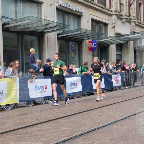13.09.2026 - 21. swb-Marathon Bremen Strokosch-Dieckow http://msf.ph/oto/10302086 13.09.2026 10:50:17 Ziel 10233, 10267, 10525, 10764, 10840, 10923, 11220, 11276, 11622, 11664, 11680, 11742, 11753, 11774, 12045, 12052, 12070, 12078, 12309, 12447, 12488, 13544, 13562, 10170, 10452, 10876, 11111, 11128, 11178, 11415, 11497, 11499, 12240, 12269, 12510 meine-sportfotos.de