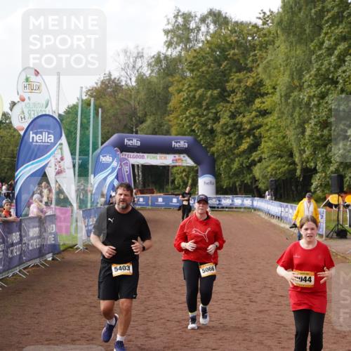 13.09.2026 - Airport Race Dennis Weichert http://msf.ph/oto/10302143 13.09.2026 10:41:36 Ziel 4044, 4045, 5066, 5403 meine-sportfotos.de
